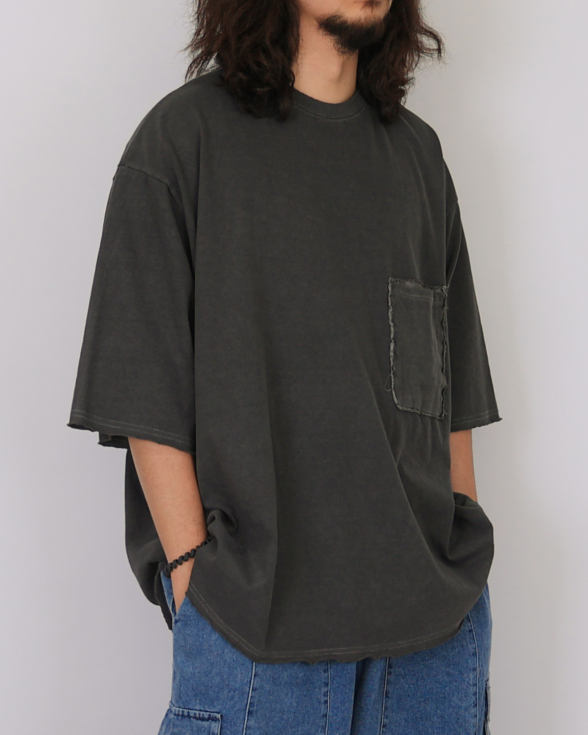 Pigments Over Pocket T-Shirts (Charcoal/Gray)