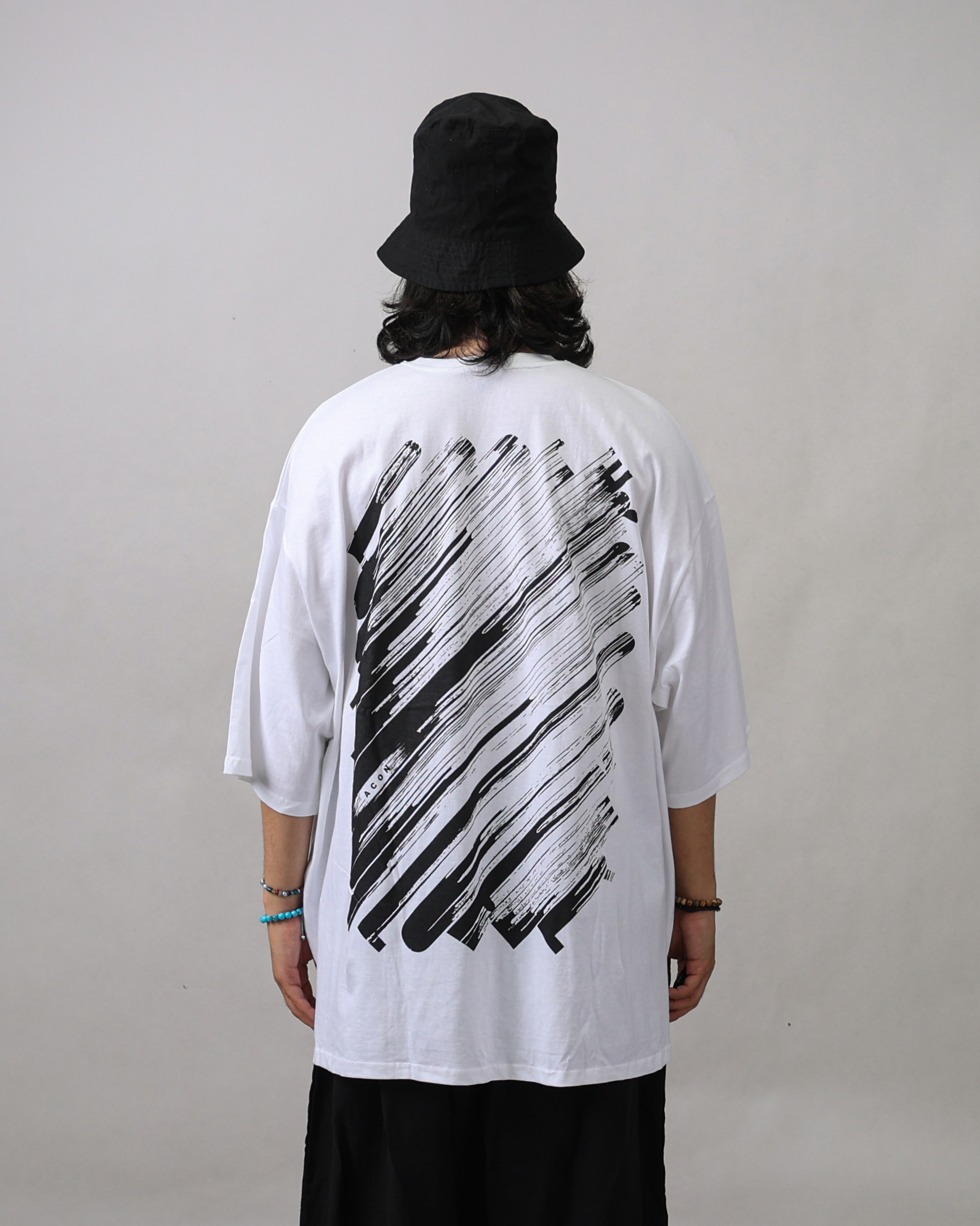 Scratch Oversize T-Shirts (Black/White/Red)