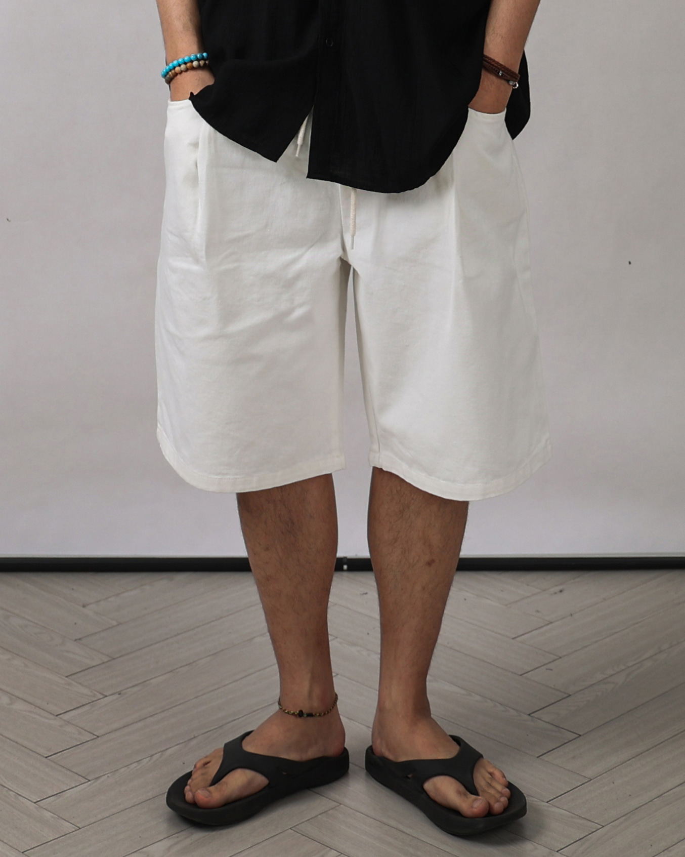 RARA Personal Tuck Bermuda Pants (Black/Khaki/Pink/Ivory)