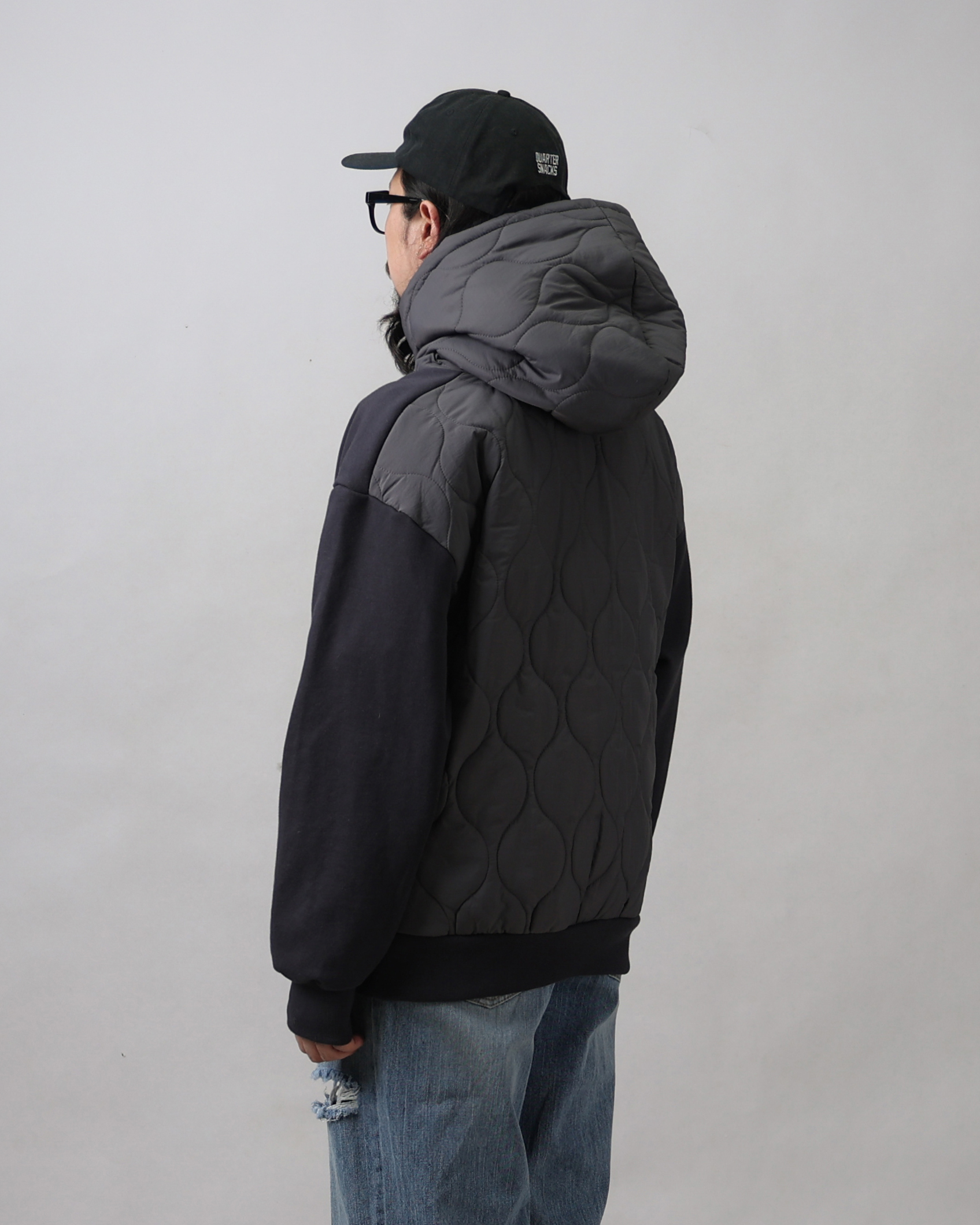 NEVER Quilted Detailing Daily Hoodie (Black/Charcoal/Gray/Light Gray)