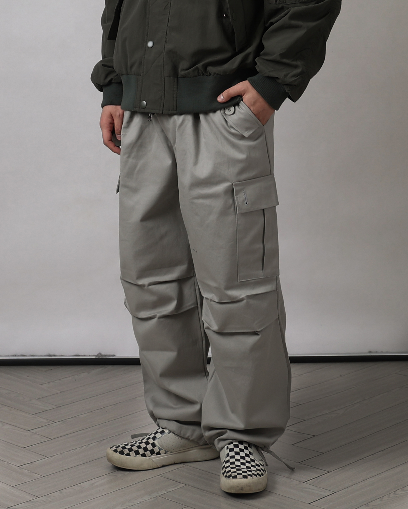 SHIN Button Cargo Parachute Pants (Black/Gray/Charcoal)