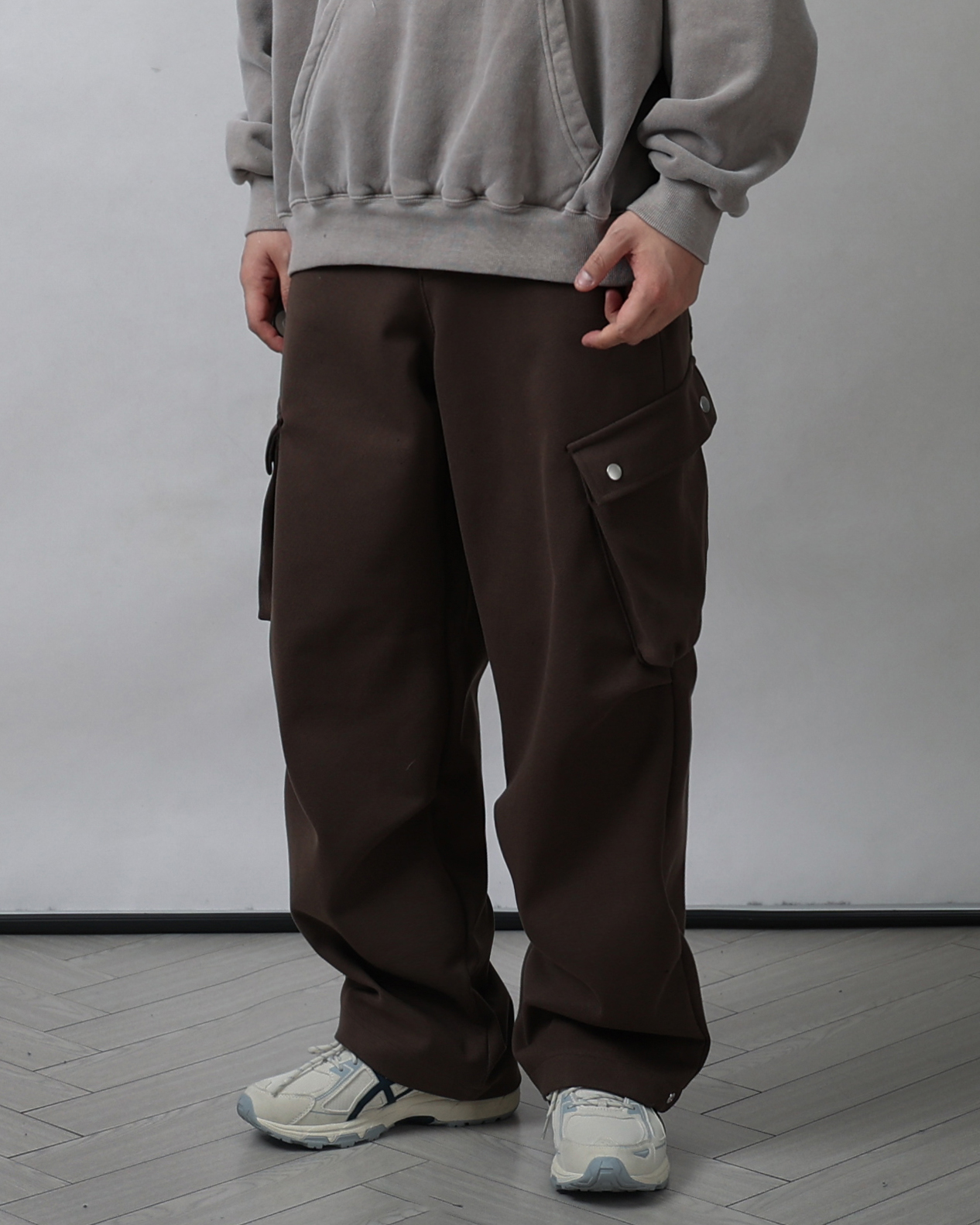 DEED Cargo Snap Wide Wool Pants (Black/Brown/Ivory)
