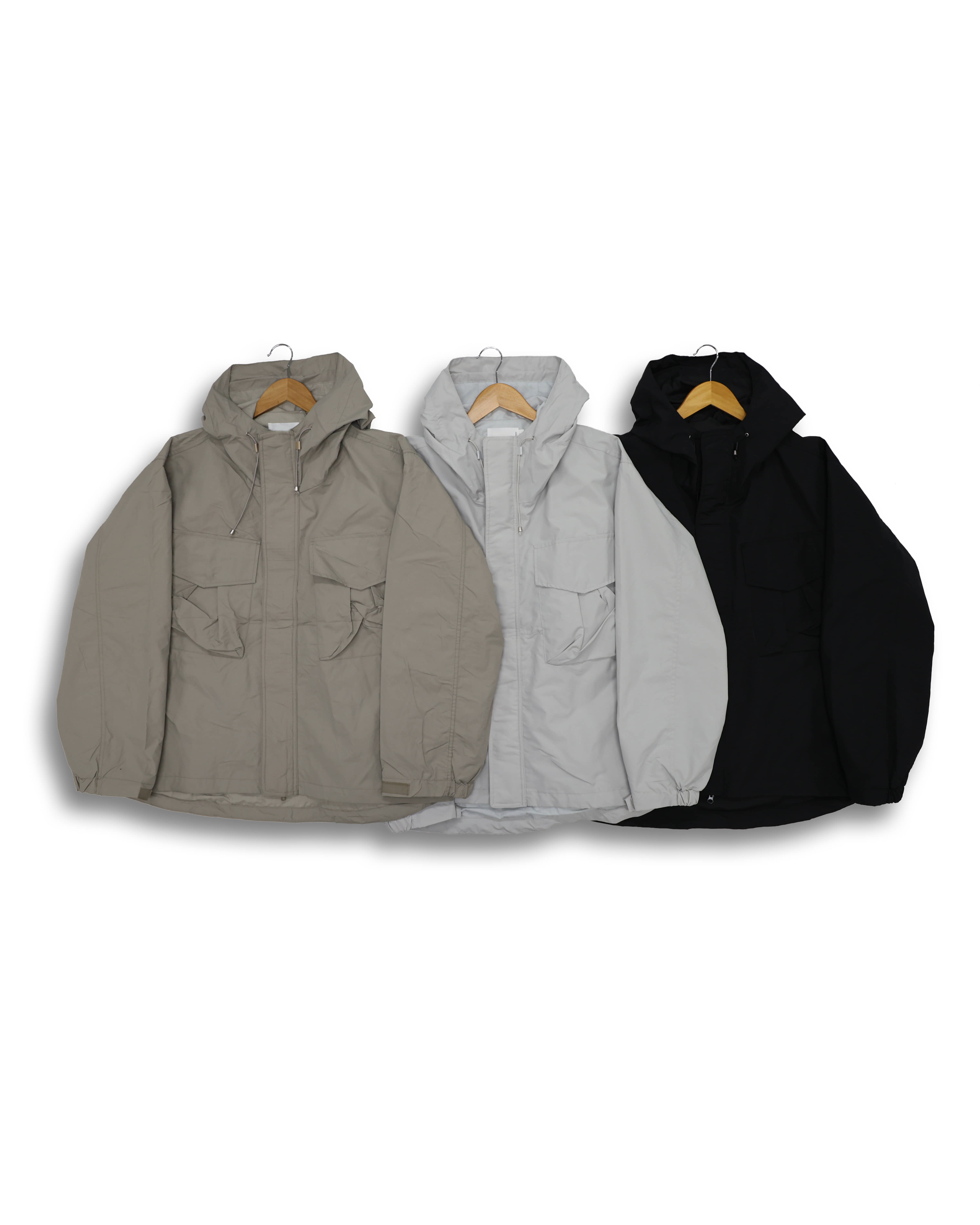WTV Pocket Detail Mountain Jacket (Black/Beige/Gray)