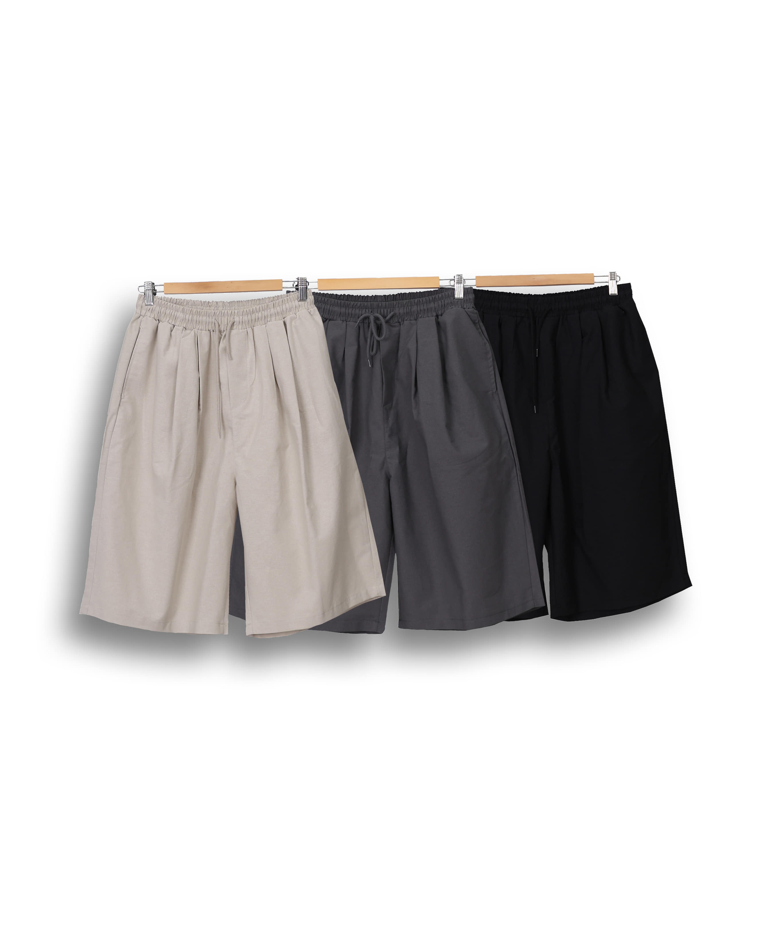 RAON Summer Two Tuck Half Pants (Black/Charcoal/Cream)