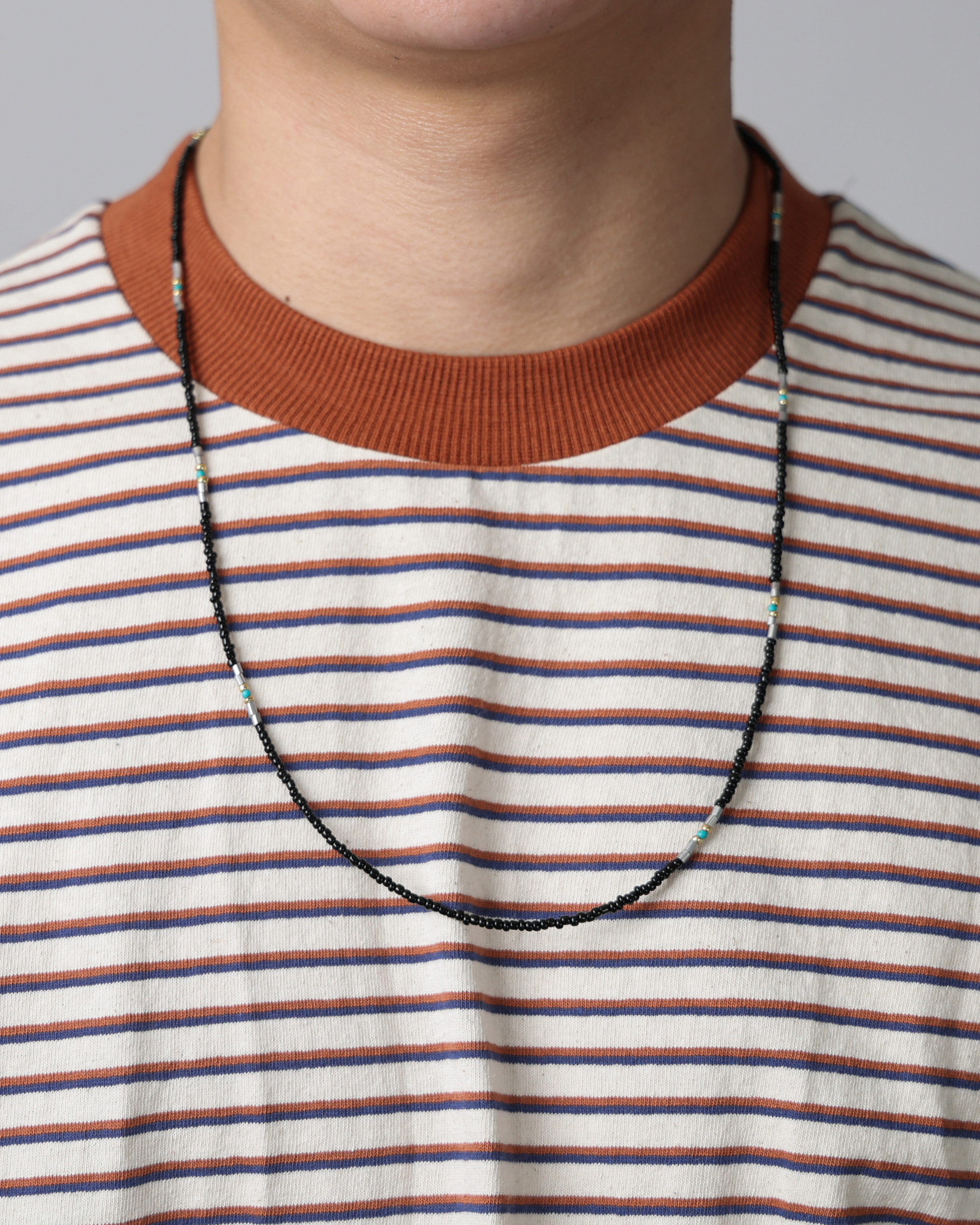 VIDD Steal Beads Stone Loose Necklace (Black)