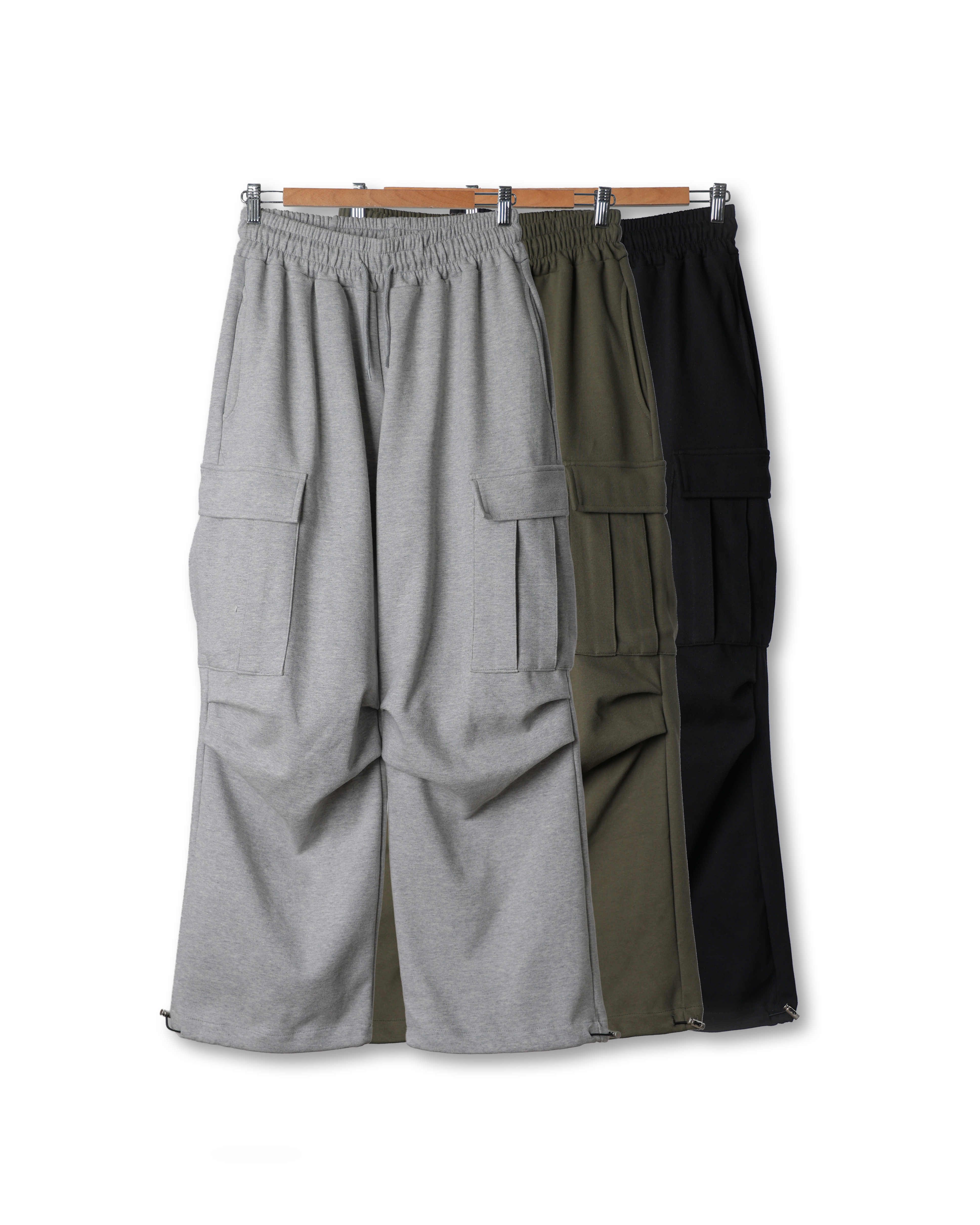 ROAN Wide Parachute Cargo Sweat Pants (Black/Olive/Gray)