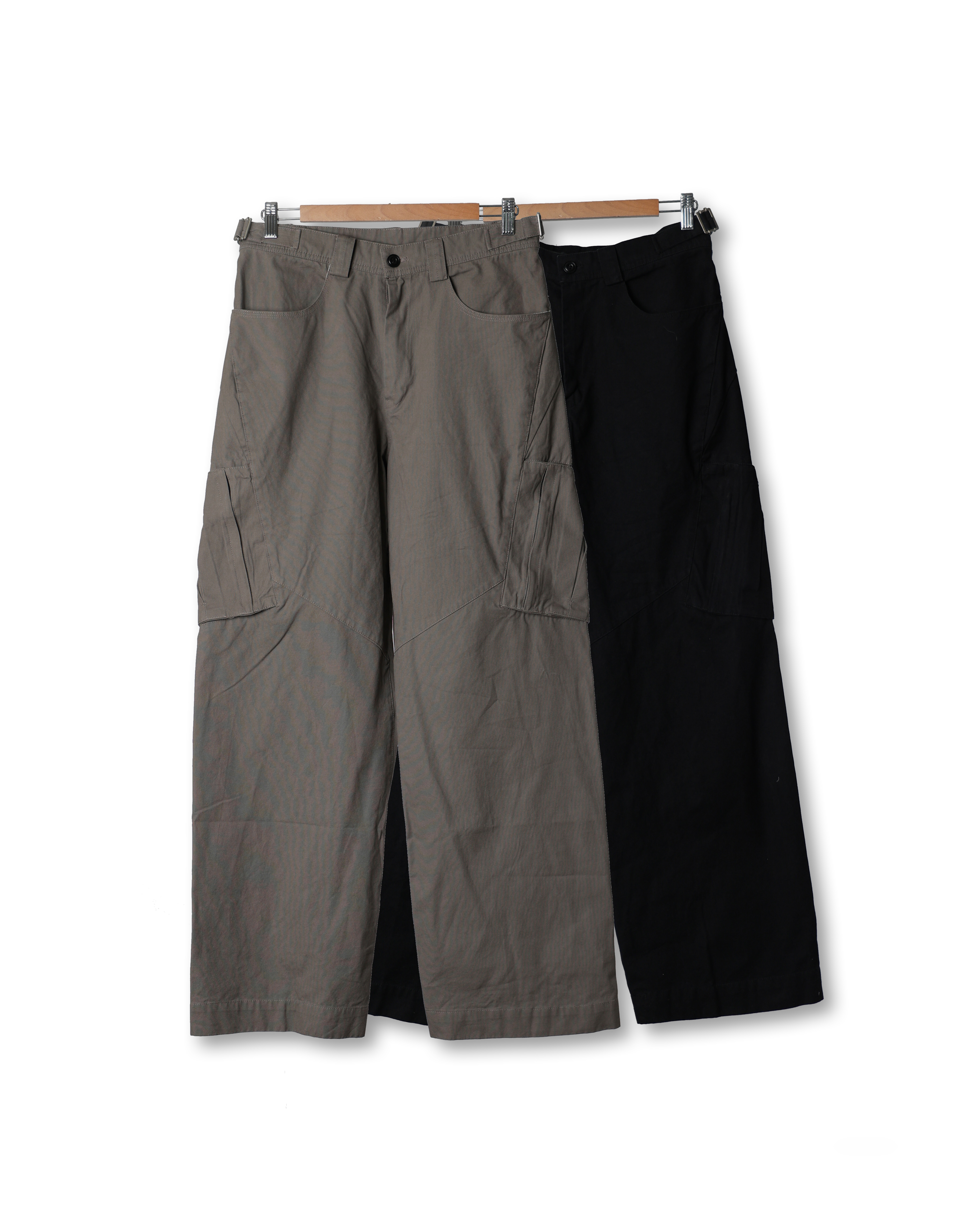 WIISE Hidden Cargo Pleats Wide Pants (Black/Beige)