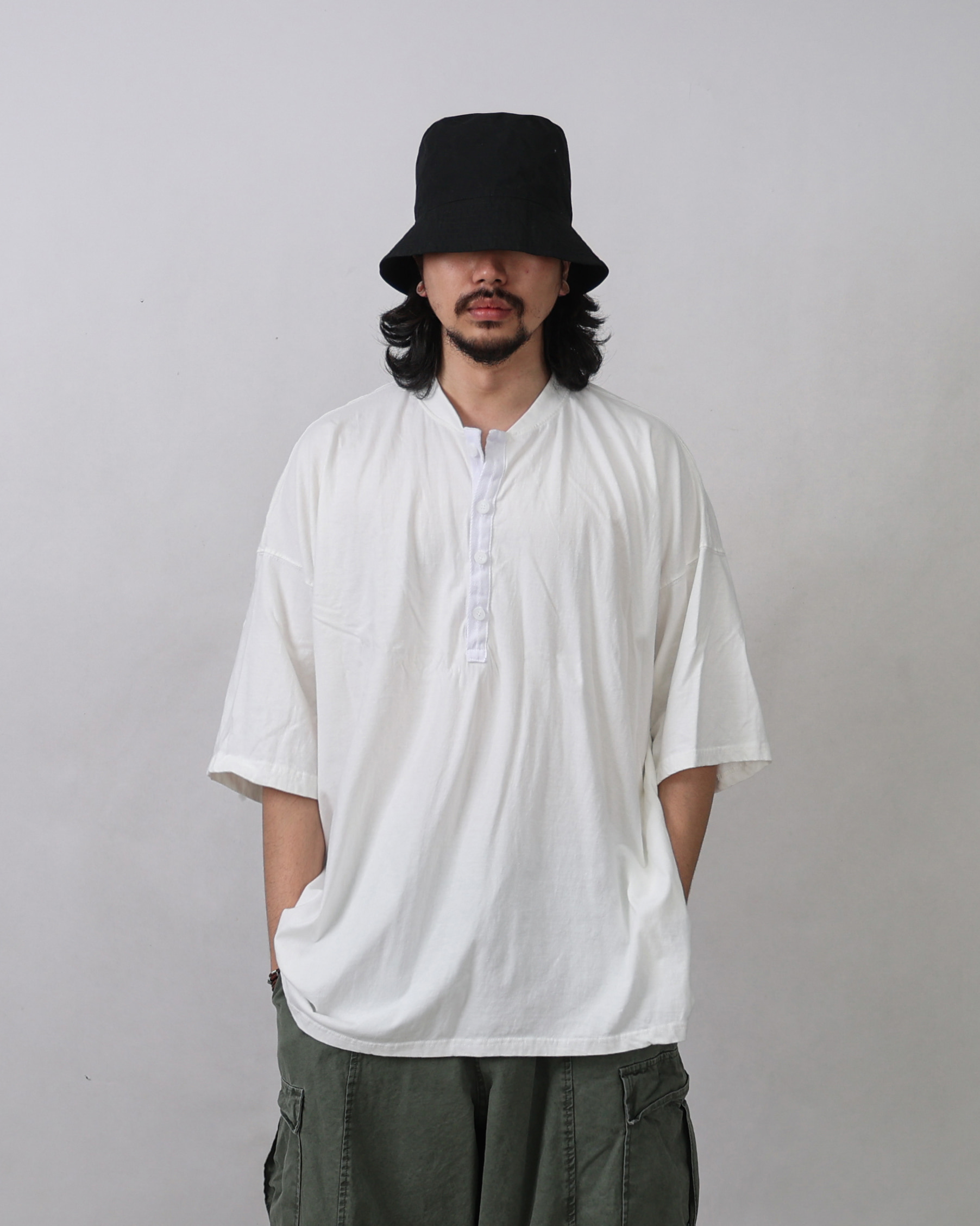 MARS Maxi Oversized Herny T Shirts (Black/Ivory) - 8차 리오더 (5/14 배송예정)