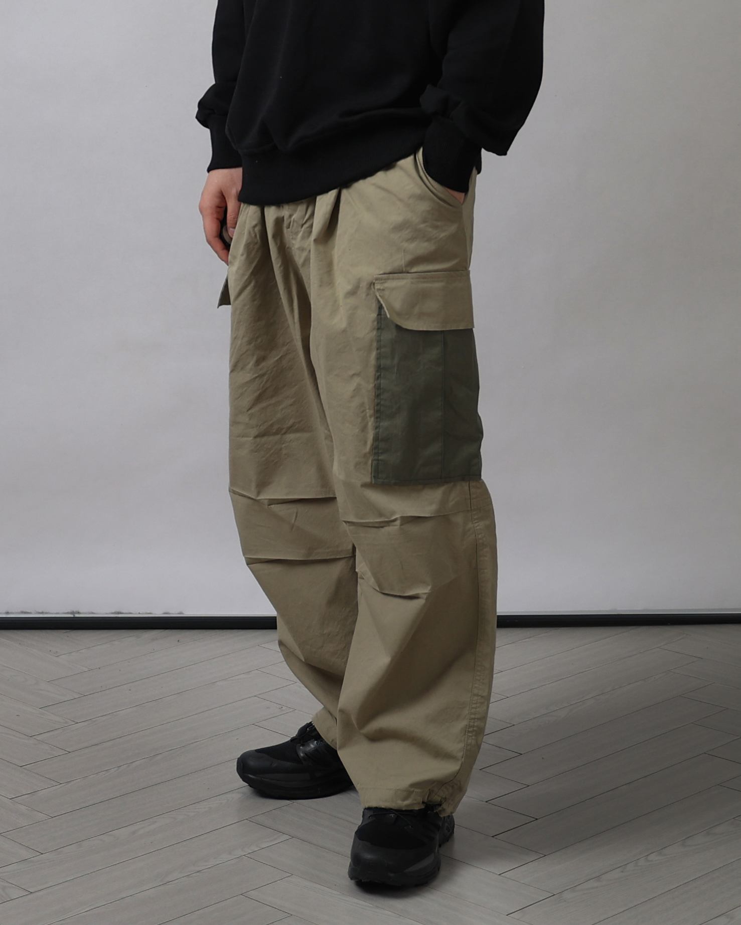 RARA Coloration Pocket Mil Field Pants (Khaki/Beige)