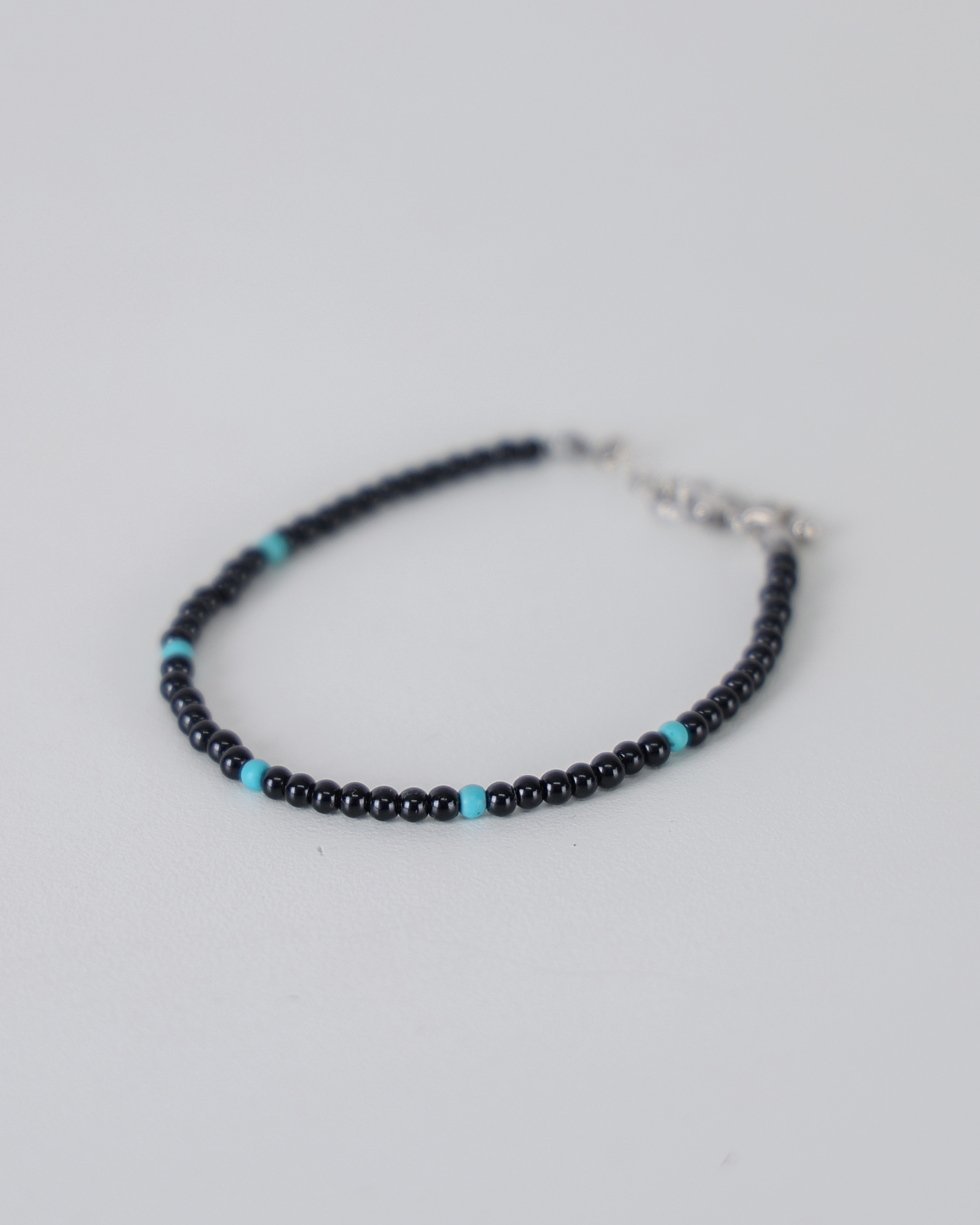 VIDDI 5 BLUE Beads daily Bracelet (Black)