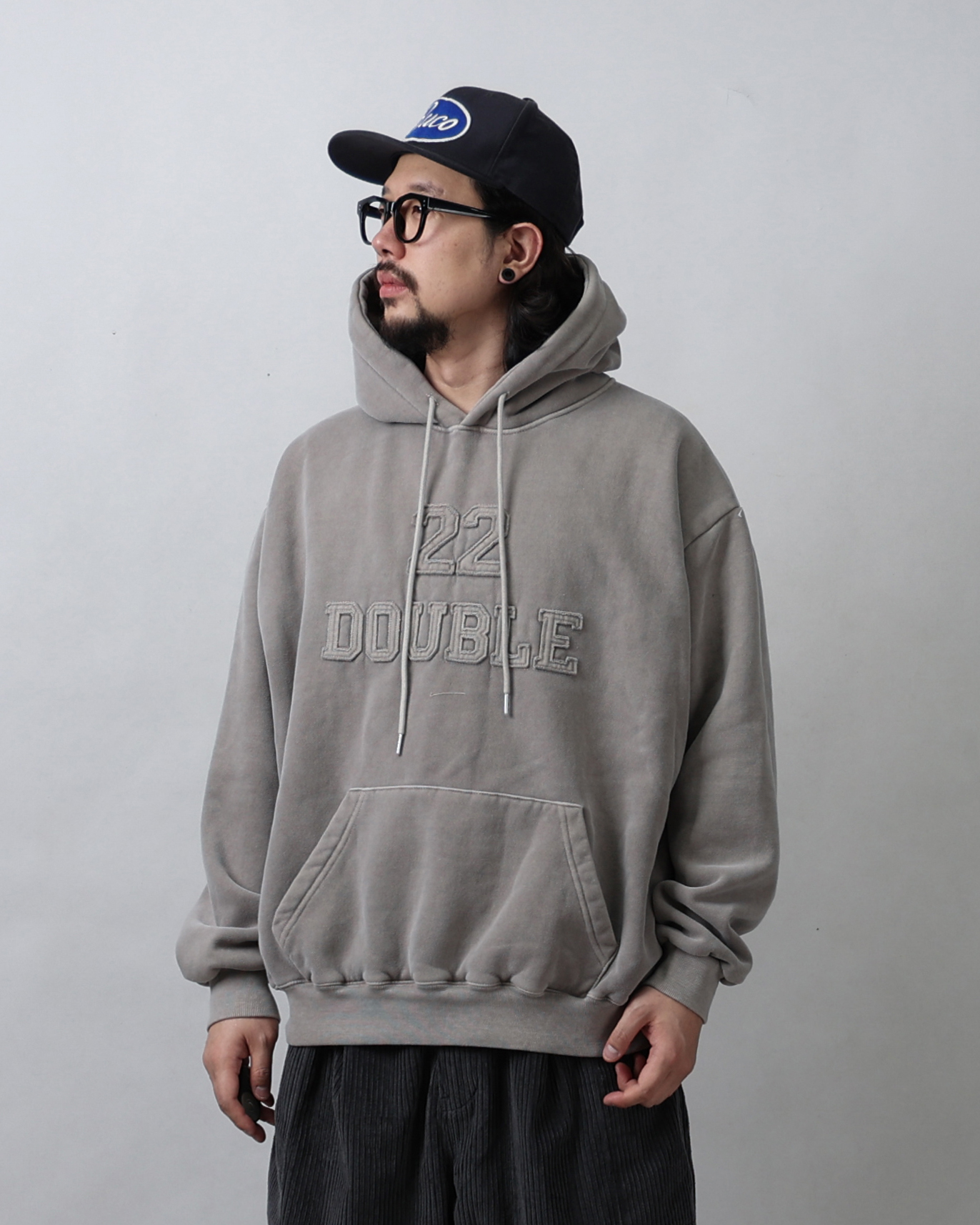 SIOT 22 DOUBLE Pigments Washed Hoodie (Charcoal/Light Gray/Brown Beige)