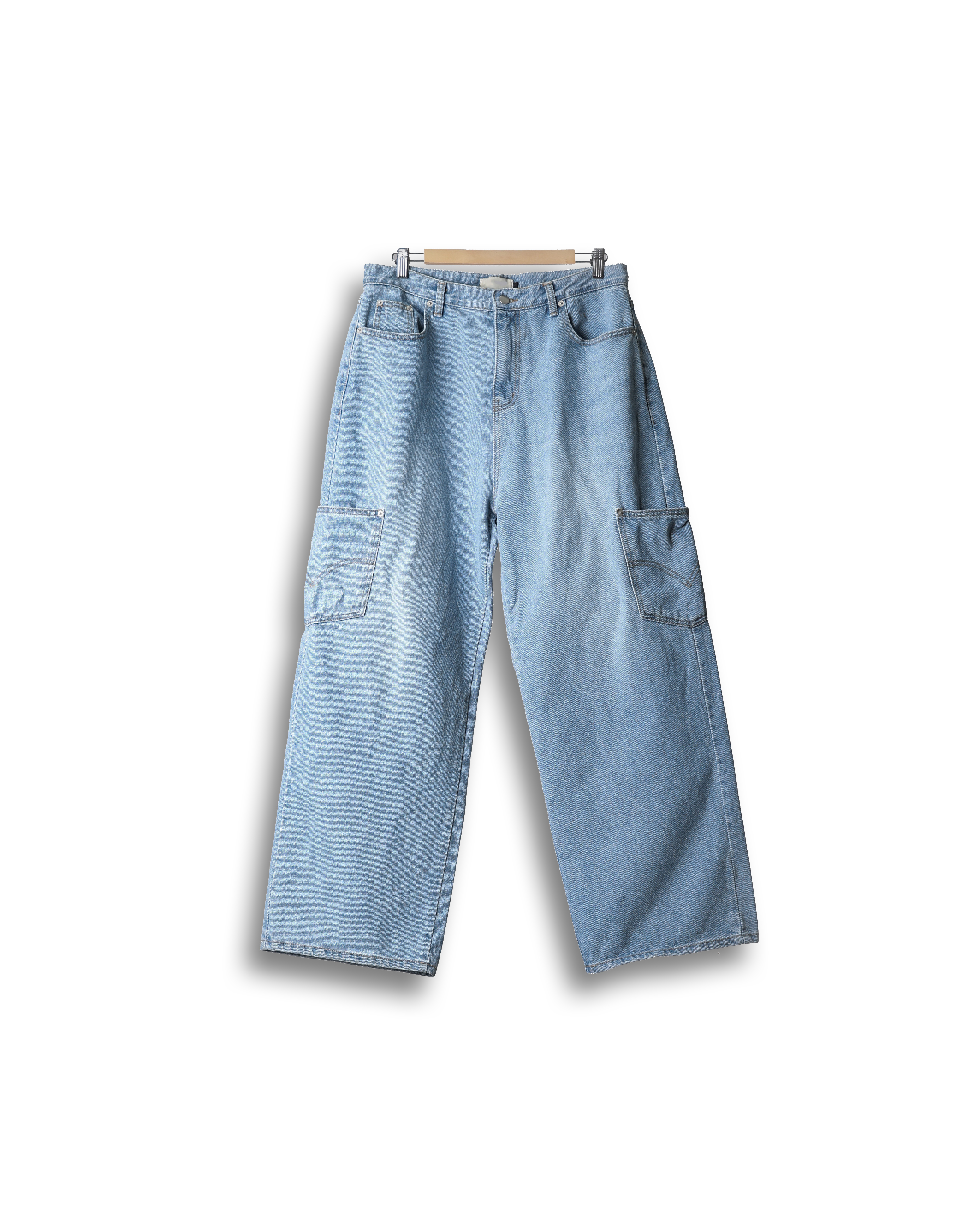 GARMENTS Witty Curved Pocket Wide Pants (Light Denim)